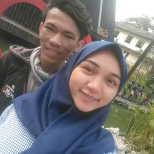 tessa wardani profile icon