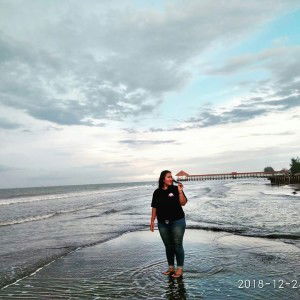 Ayu Anjar Isnaeni profile icon