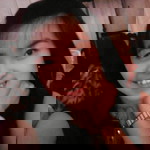 yenny dewi profile icon