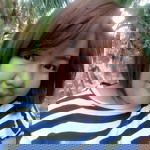 Single Mom por profile icon