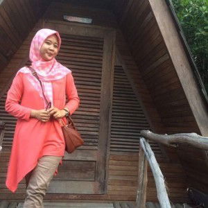 Riani Sucilawati profile icon