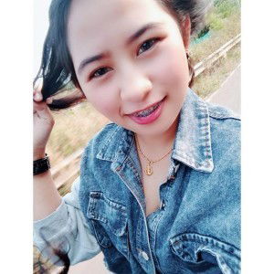 ซ้อ'พลอย'ย เดินเซ profile icon