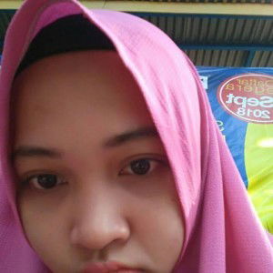 Kokom Komala Sari profile icon