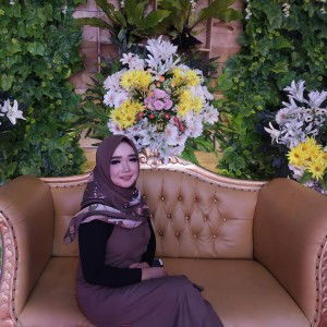 Lia Estiati profile icon