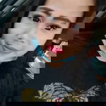 Riniie Aisyah profile icon