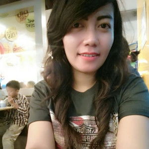 Arum Wahyu C profile icon