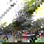 heny fatimah profile icon