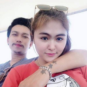 Aon Love profile icon