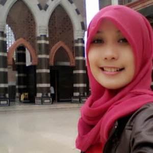 Ayu Lestari profile icon
