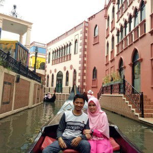 Afniati Lanas profile icon