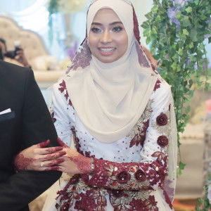 nur lyana profile icon