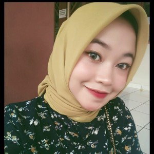 Desri Tianti W profile icon