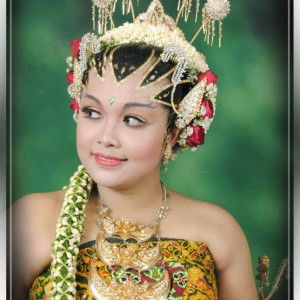 Devy Ika Rochviana profile icon