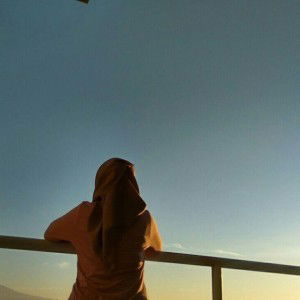 Dewi Yuniar profile icon