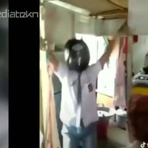 Delvia Via profile icon