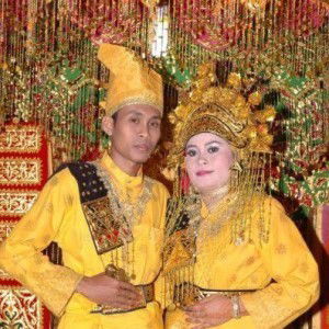 Risma Dewi profile icon