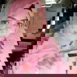 Febry Triyanti profile icon