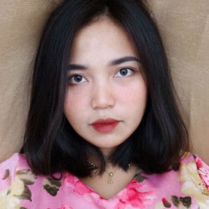 Puji Astuti profile icon