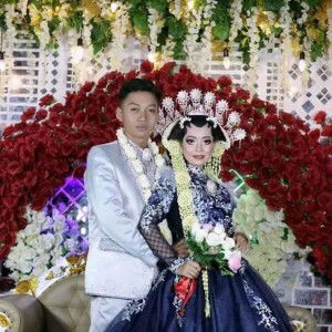 Shinta Desi profile icon