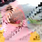 Yeni Trisusanti profile icon