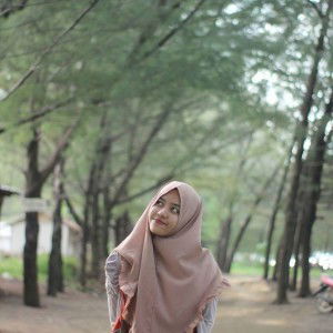 Oktavia Cahya'p profile icon