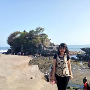 Dhinie Risna profile icon