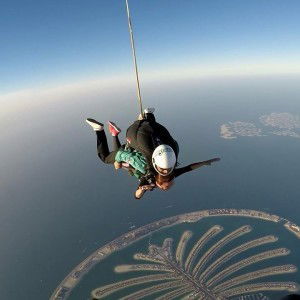 Jen Yu - Tan profile icon