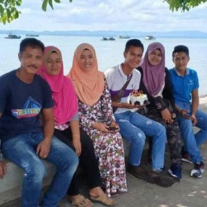 Asniza Qaleesya profile icon