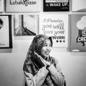 Rizkiyah Syarif profile icon