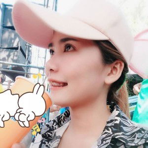 Lovely Noorin profile icon