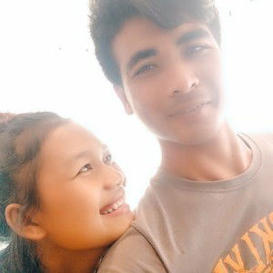 น้ำ' ฝน 'ฟ้าสด ใส' profile icon