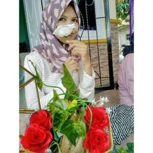 Muazzah bt Waryuni profile icon