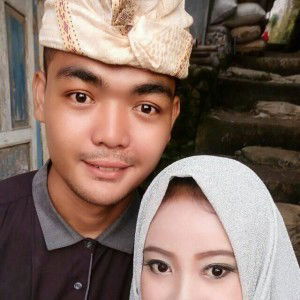 Alifia Agustia profile icon