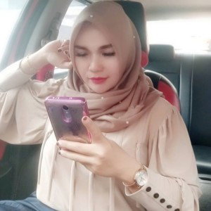 Ika Khanifa profile icon