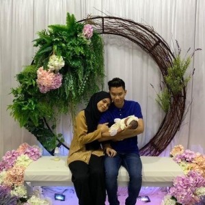 Amira Azmi profile icon
