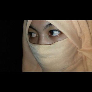 Devi Lolita Anggreni profile icon