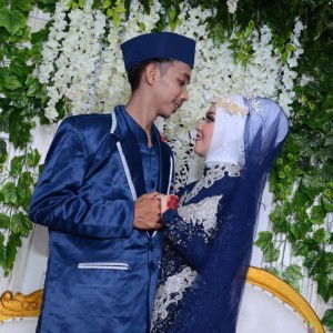 Siti Zubaidah ChabRr profile icon