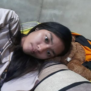 เดือน แสงขวัญ profile icon