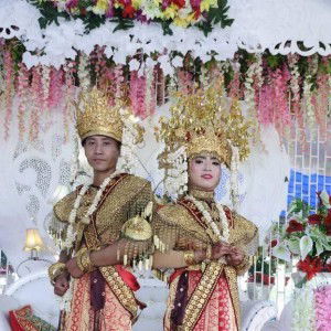 Fitri Hel Yani profile icon