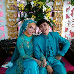 khaniaa profile icon