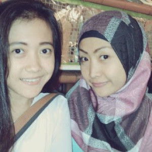 Rizka Fauziah profile icon