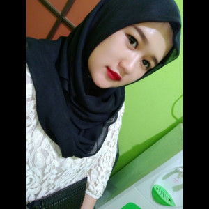 putri wulan profile icon