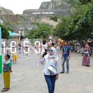 Yanie Cemploek profile icon