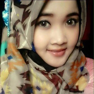 Dwi Melly Ana profile icon
