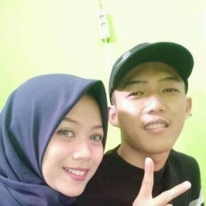 Dini Indriyani II profile icon