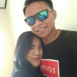 juni ayu suantari profile icon