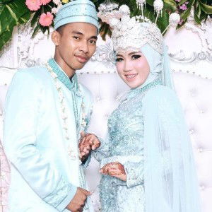 Herlina Mardiyani profile icon