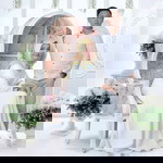 Rizka Andhini RA profile icon