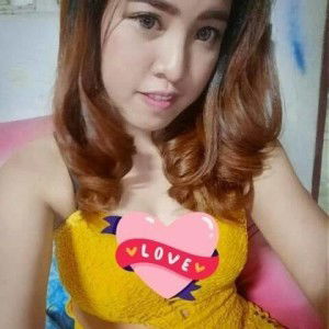 นุ๋'มด' ชุติกาญจณ์ อุสาพรหม profile icon