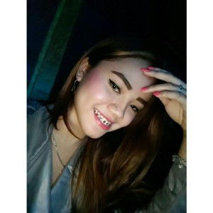 Ria Pertiwi profile icon